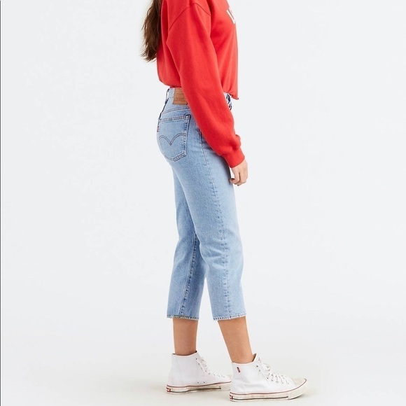 Levi's Light Blue Boyfriend Jeans - Picture 3 of 8